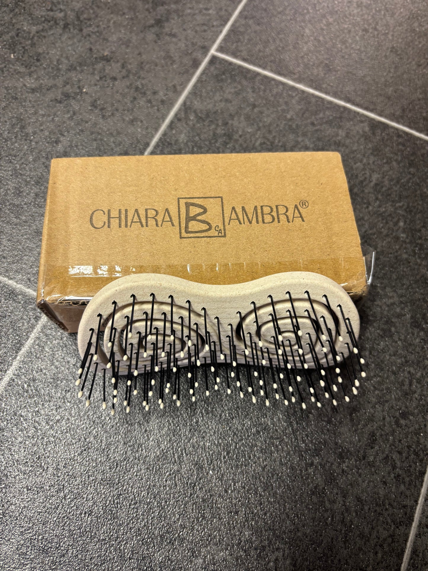 Chiara Ambra Haarbürste